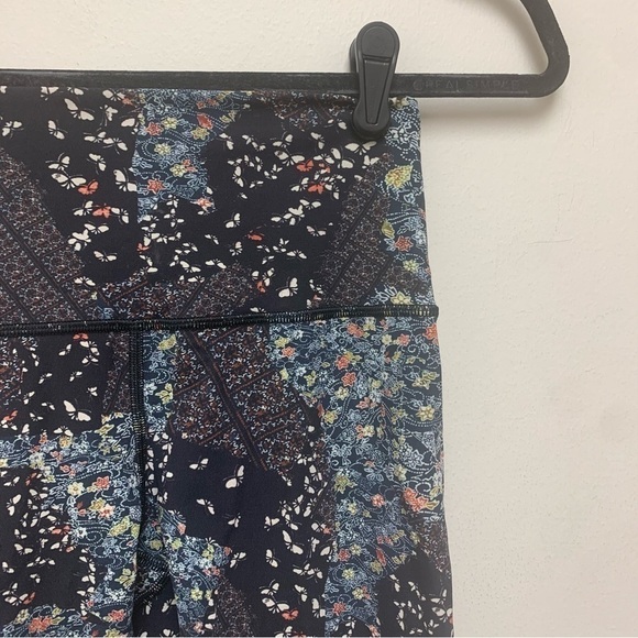 Lululemon Wunder Under High Rise Tight 25” - Picture 7 of 13